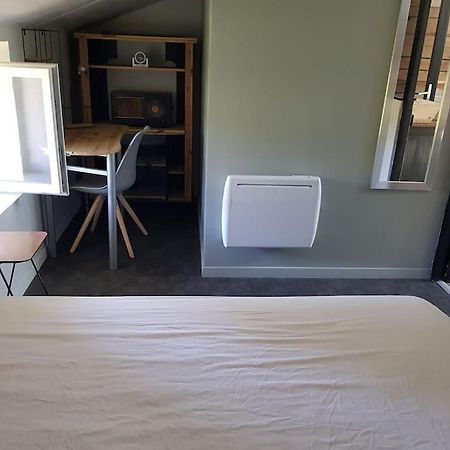 Petite Maison Type Loft En Plein Bourg D'Ambazac Buitenkant foto
