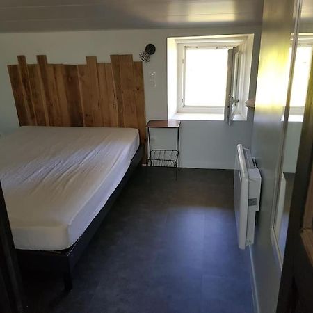 Petite Maison Type Loft En Plein Bourg D'Ambazac Buitenkant foto